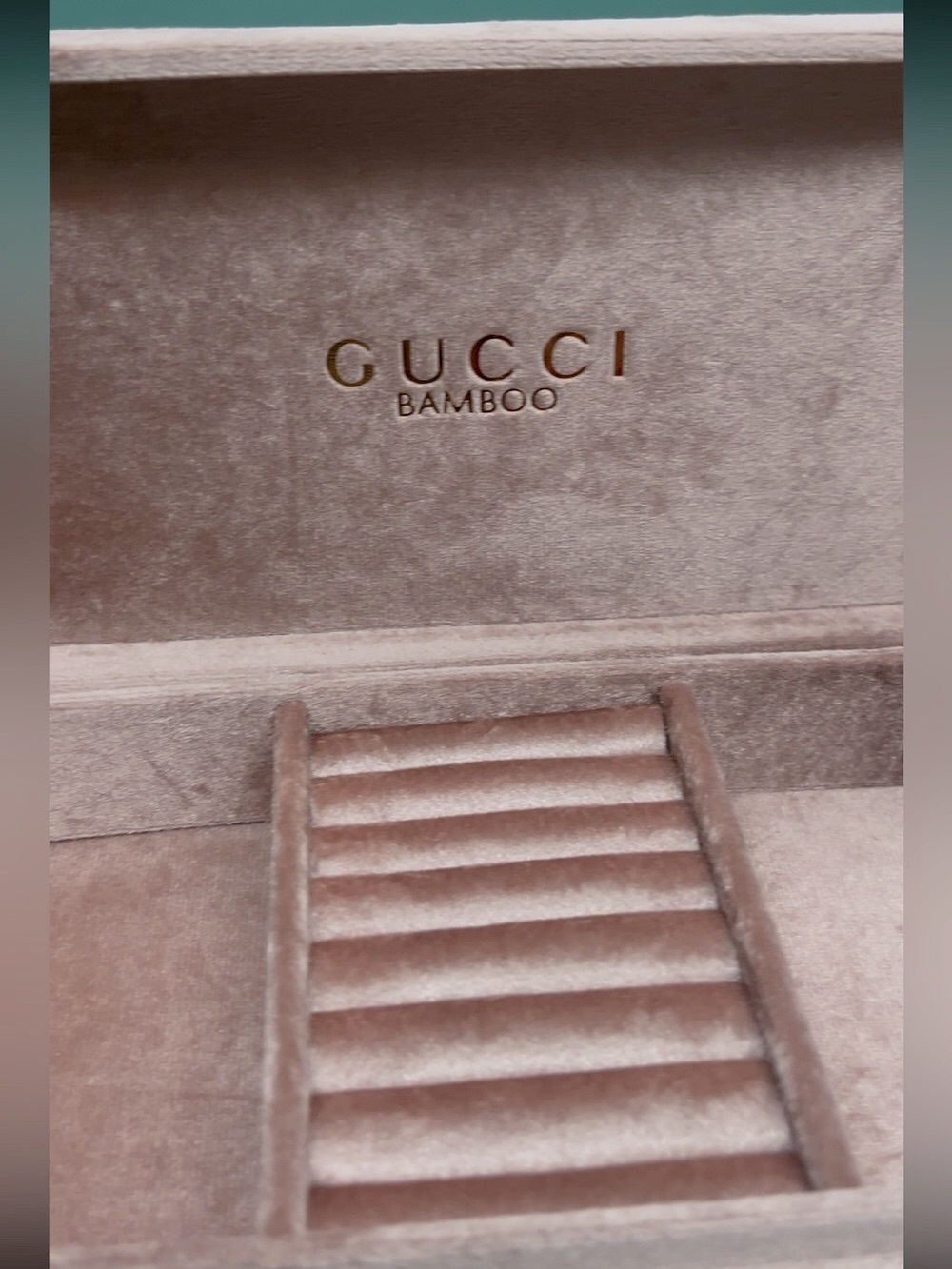 Gucci Beauty Dusty Pink Velvet Jewelry Box & Vanity Case